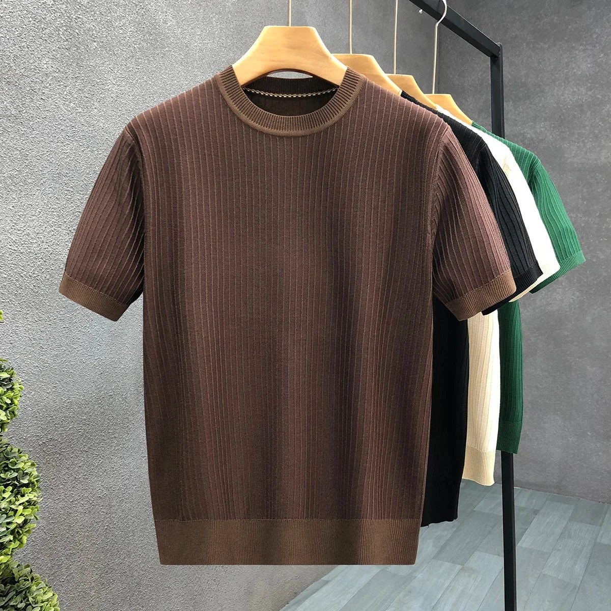 Theo Ribbed Crewneck — photo 1
